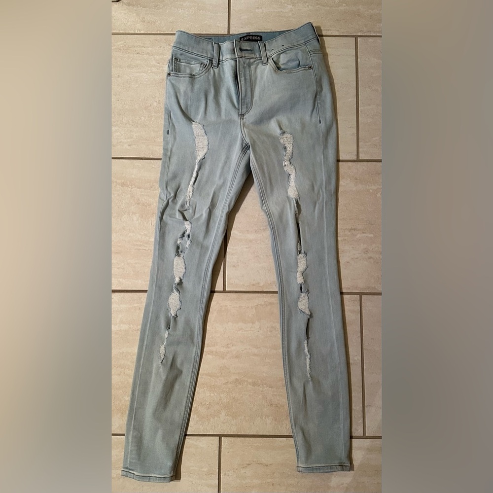 NWOT Express Legging High Rise Jeans size 4 Distressed Skinny Jeans